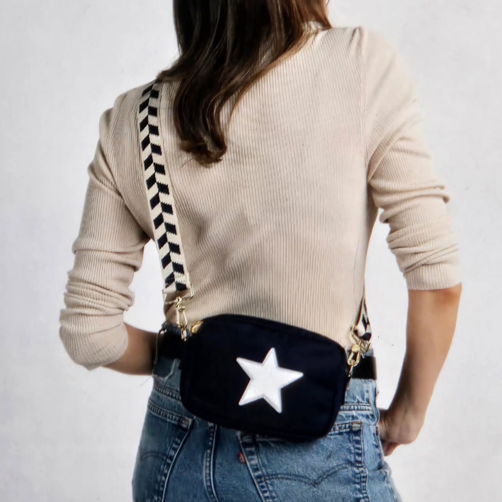 Bloc bag  in ivory w/ white star & adjustable crossbody or shoulder  strap NEW - Picture 10 of 16